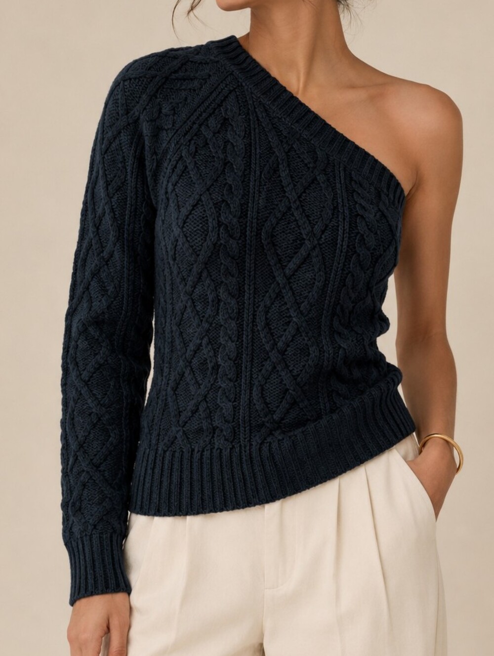 Sz S One-Shoulder Cable Knit Sweater